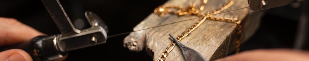 gold-jewelry-2
